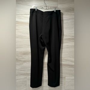 Women’s Chicos Essentials Maxine Black Pants Size 2.5 (Large) NWT